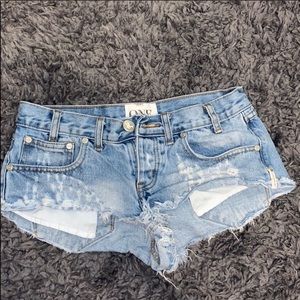 One teaspoon shorts